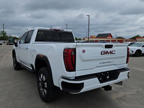 New 2026 GMC Sierra 2500 Denali w/ Denali Reserve Package AWD/4WD image 3