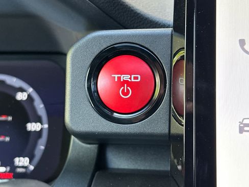 New 2026 Toyota 4Runner TRD Off-Road Premium AWD/4WD image 24