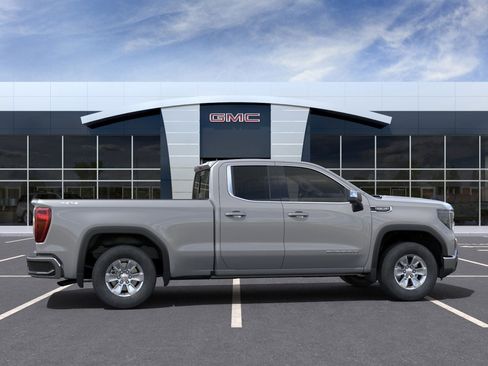 New 2025 GMC Sierra 1500 SLE w/ Preferred Package image 29