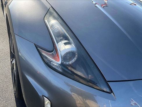 Certified 2019 Nissan 370Z Touring Sport image 26