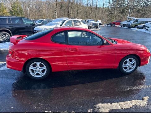 Used 2001 Hyundai Tiburon image 9