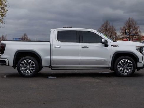 Used 2022 GMC Sierra 1500 Denali w/ Denali Reserve Package AWD/4WD image 5