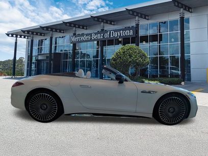 New 2026 Mercedes-Benz Maybach SL 680