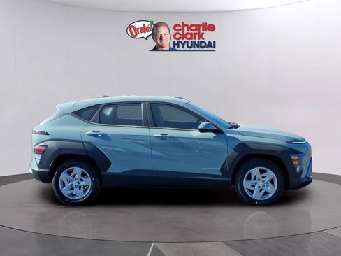 New 2026 Hyundai Kona SE FWD image 6