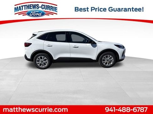 New 2026 Ford Escape Active image 3