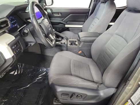 Used 2024 Toyota Tacoma TRD Sport w/ TRD Sport Upgrade Package RWD image 19