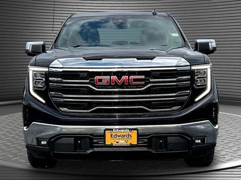 Used 2023 GMC Sierra 1500 SLT AWD/4WD image 2
