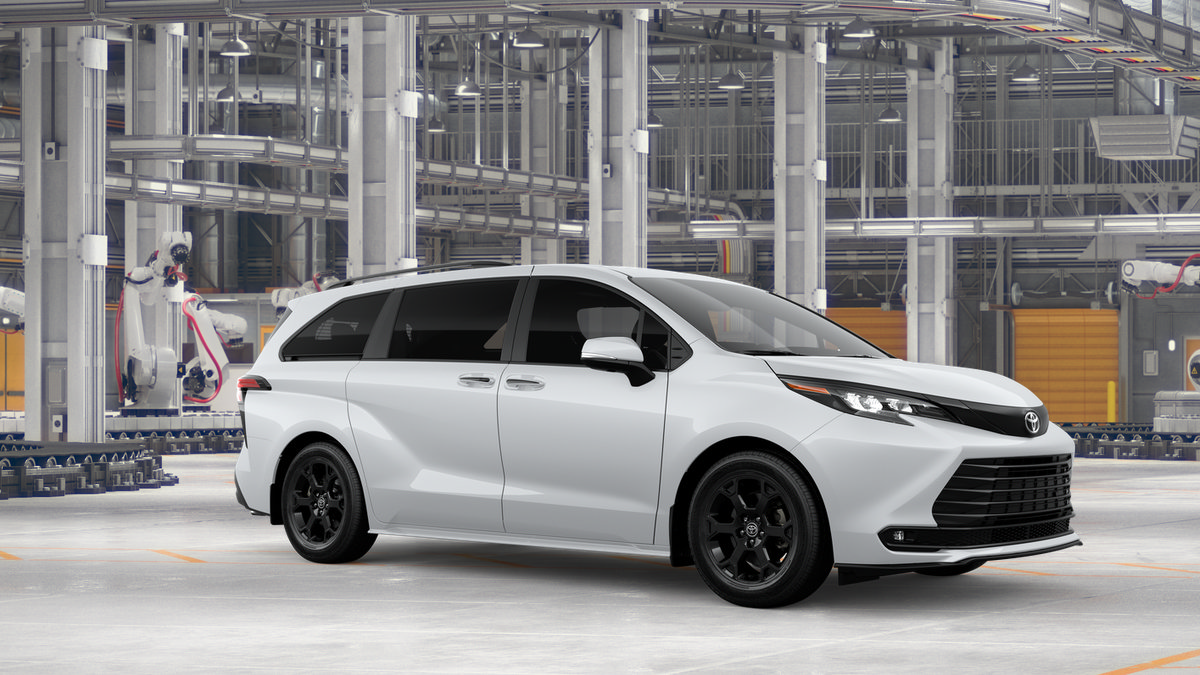 New 2026 Toyota Sienna XLE Woodland Edition AWD/4WD image 27