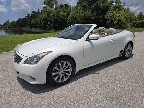 Used 2013 INFINITI G37 Sport w/ Premium Pkg image 2