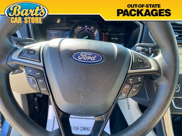 Used 2018 Ford Fusion SE w/ Fusion SE Technology Package FWD image 28