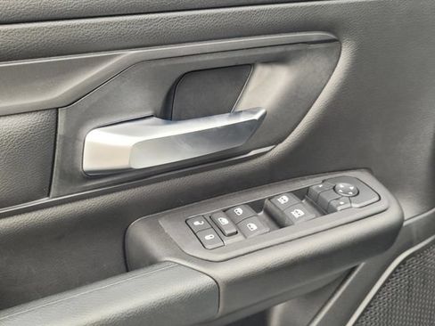 New 2026 RAM 1500 Express AWD/4WD image 23