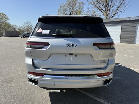 New 2025 Jeep Grand Cherokee L Overland w/ Trailer Tow Package AWD/4WD image 3