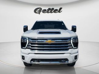 Used 2025 Chevrolet Silverado 2500 High Country w/ Z71 Off-Road Package video 2