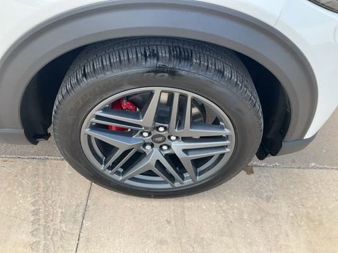 Used 2025 Ford Explorer ST image 35