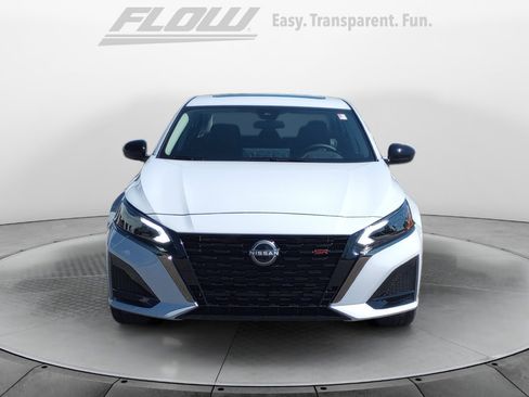 New 2025 Nissan Altima 2.5 SR w/ SR Premium Package image 2