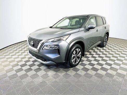 Certified 2023 Nissan Rogue SV image 6