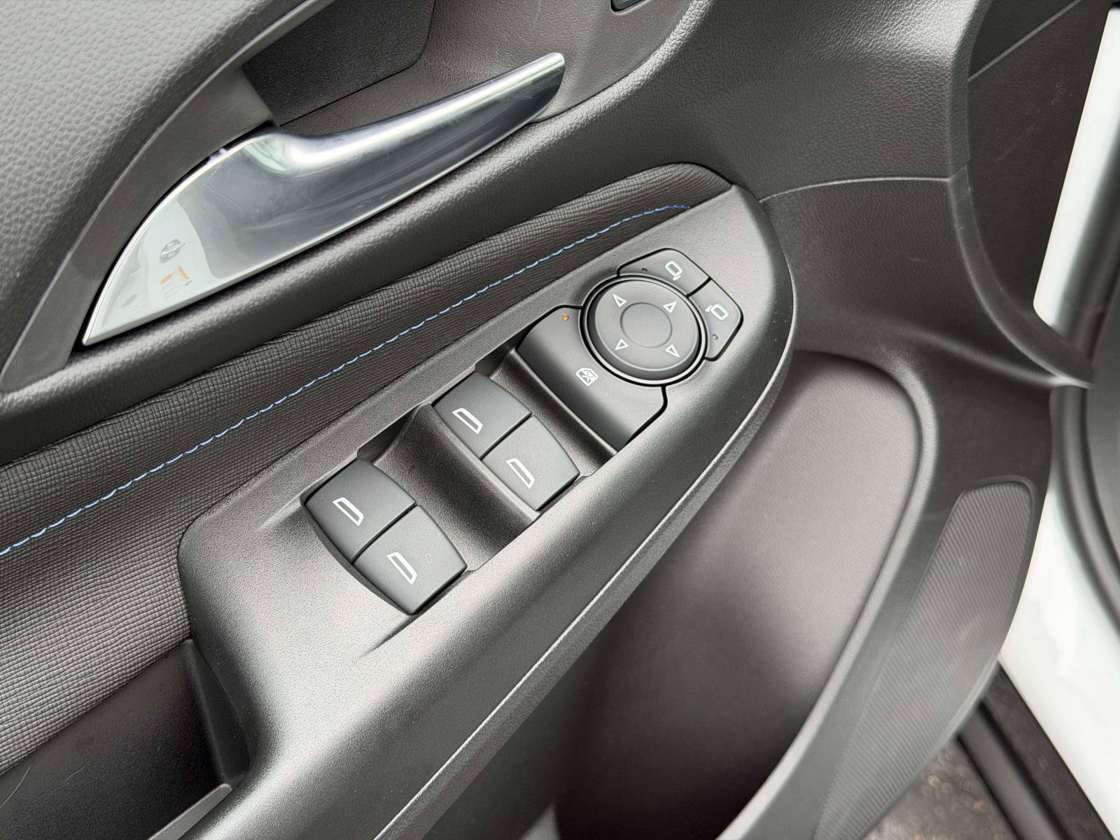 New 2026 Buick Envista Sport Touring w/ Convenience I Package FWD image 7