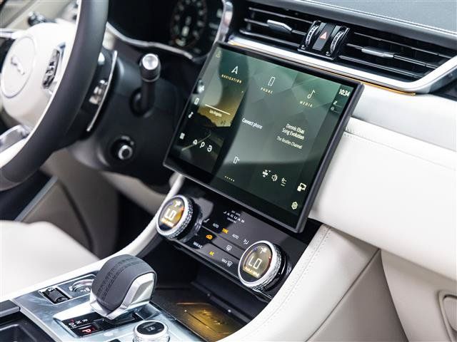 New 2026 Jaguar F-PACE R-Dynamic S AWD/4WD image 31