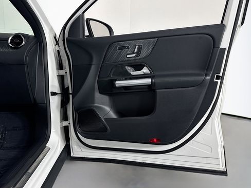 Used 2026 Mercedes-Benz GLA 250 image 22