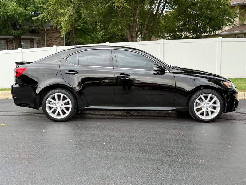 Used 2012 Lexus IS 250 AWD w/ Premium Pkg Value Edition image 3
