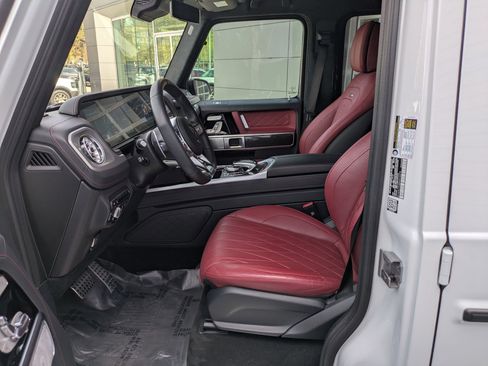 Used 2024 Mercedes-Benz G 63 AMG 4MATIC image 16