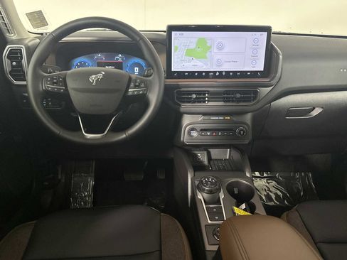 Used 2025 Ford Bronco Sport Outer Banks w/ Outer Banks Tech Package+ image 28