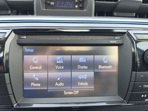Used 2015 Toyota Corolla LE FWD image 23