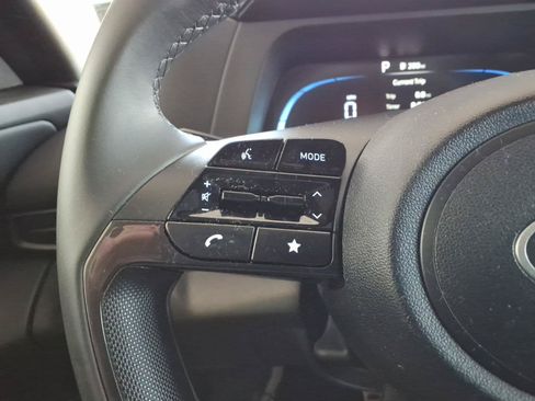 Certified 2025 Hyundai Elantra Sport FWD image 28