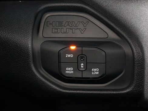 Used 2025 RAM 3500 Tradesman w/ Chrome Appearance Group image 17