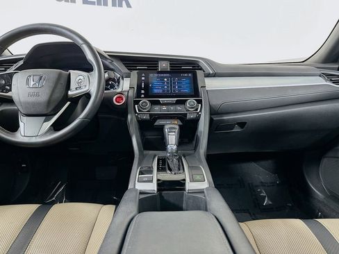 Used 2016 Honda Civic Touring image 29