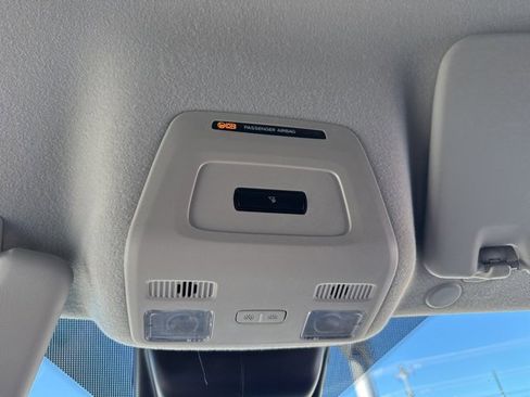 New 2026 Ford Transit 250 148 Medium Roof w/ Load Area Protection Package image 32