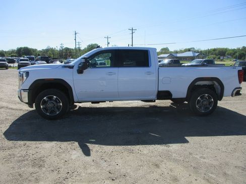 New 2026 GMC Sierra 3500 SLE w/ SLE Value Package AWD/4WD image 10