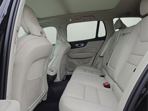 New 2026 Volvo V60 B5 Cross Country Plus w/ Protection Package Premier image 15