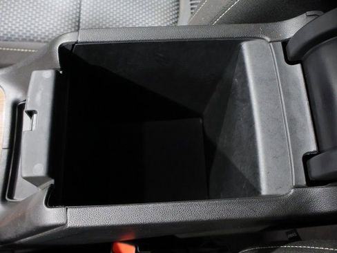 Used 2021 GMC Acadia SLE w/ Driver Convenience Package image 34