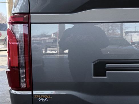 Used 2024 Ford F150 Lariat w/ FX4 Off-Road Package image 20