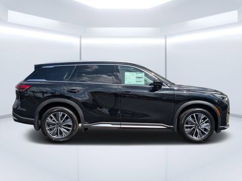New 2026 INFINITI QX60 Luxe w/ Cargo Package FWD image 2