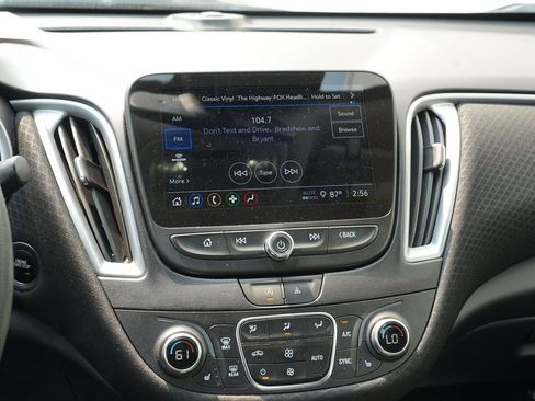 Used 2023 Chevrolet Malibu LT w/ Driver Confidence Package FWD image 22