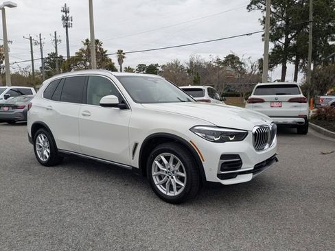 Used 2022 BMW X5 xDrive40i image 3