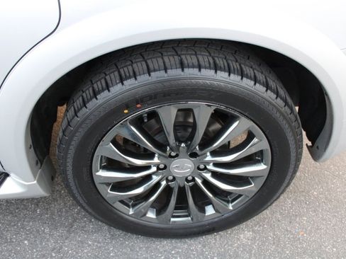 Used 2015 INFINITI QX80 4WD image 20