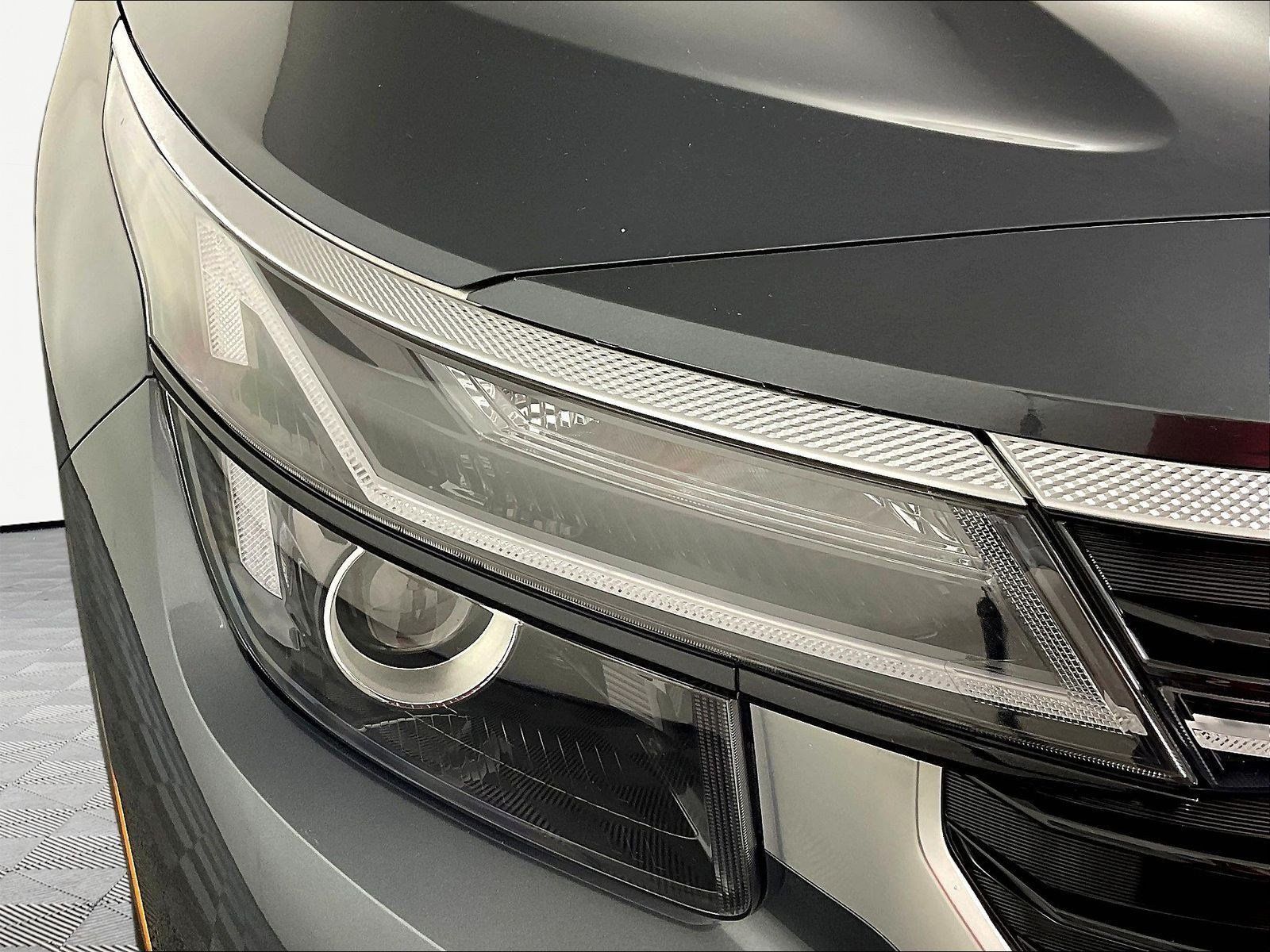 Certified 2025 Kia Seltos S FWD image 31