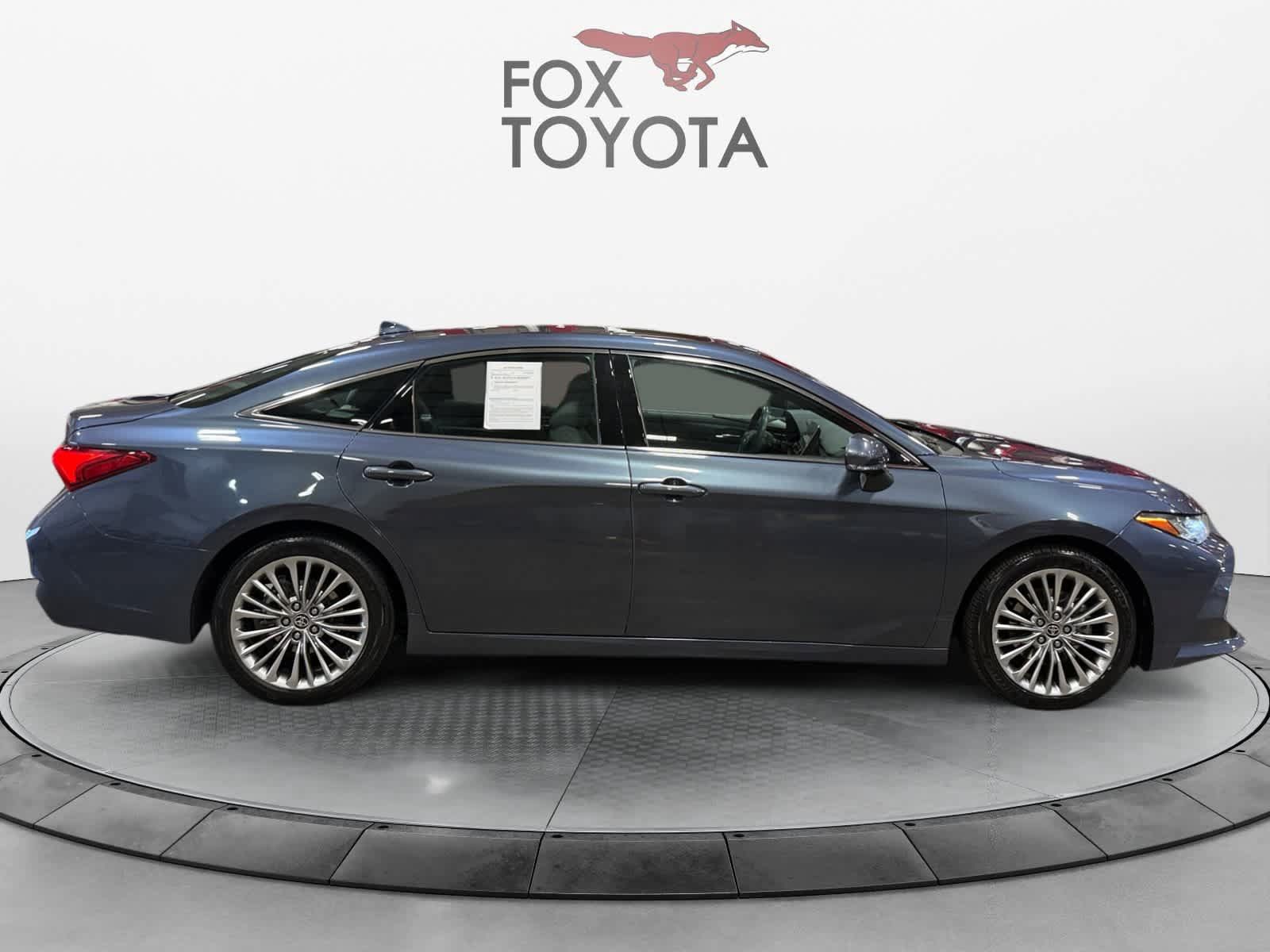 Used 2022 Toyota Avalon Limited w/ Advanced Safety Package FWD image 7