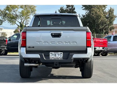 New 2025 Toyota Tacoma TRD Sport image 5