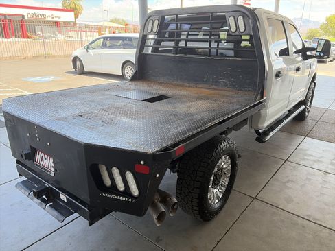 Used 2020 Ford F250 XL AWD/4WD image 5