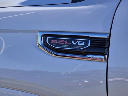 Certified 2025 GMC Sierra 1500 Denali w/ Denali Reserve Package AWD/4WD image 10