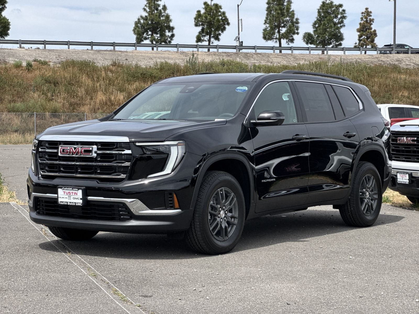 New 2026 GMC Acadia Elevation FWD image 74