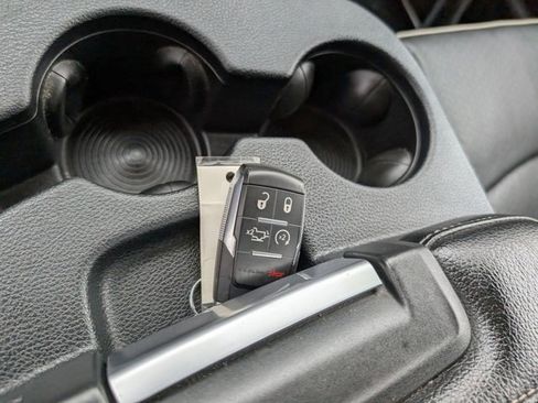 Used 2024 RAM 2500 Laramie image 16