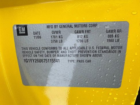 Used 2007 Chevrolet Corvette Coupe w/ Preferred Equipment Group RWD image 28