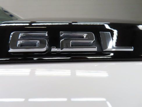 Used 2025 Chevrolet Silverado 1500 ZR2 w/ Technology Package image 58