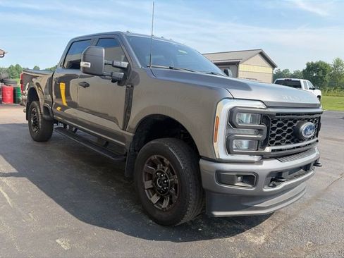 Used 2024 Ford F250 XL w/ STX Appearance Package AWD/4WD image 2