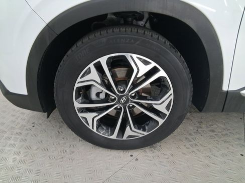 Used 2019 Hyundai Santa Fe FWD image 11